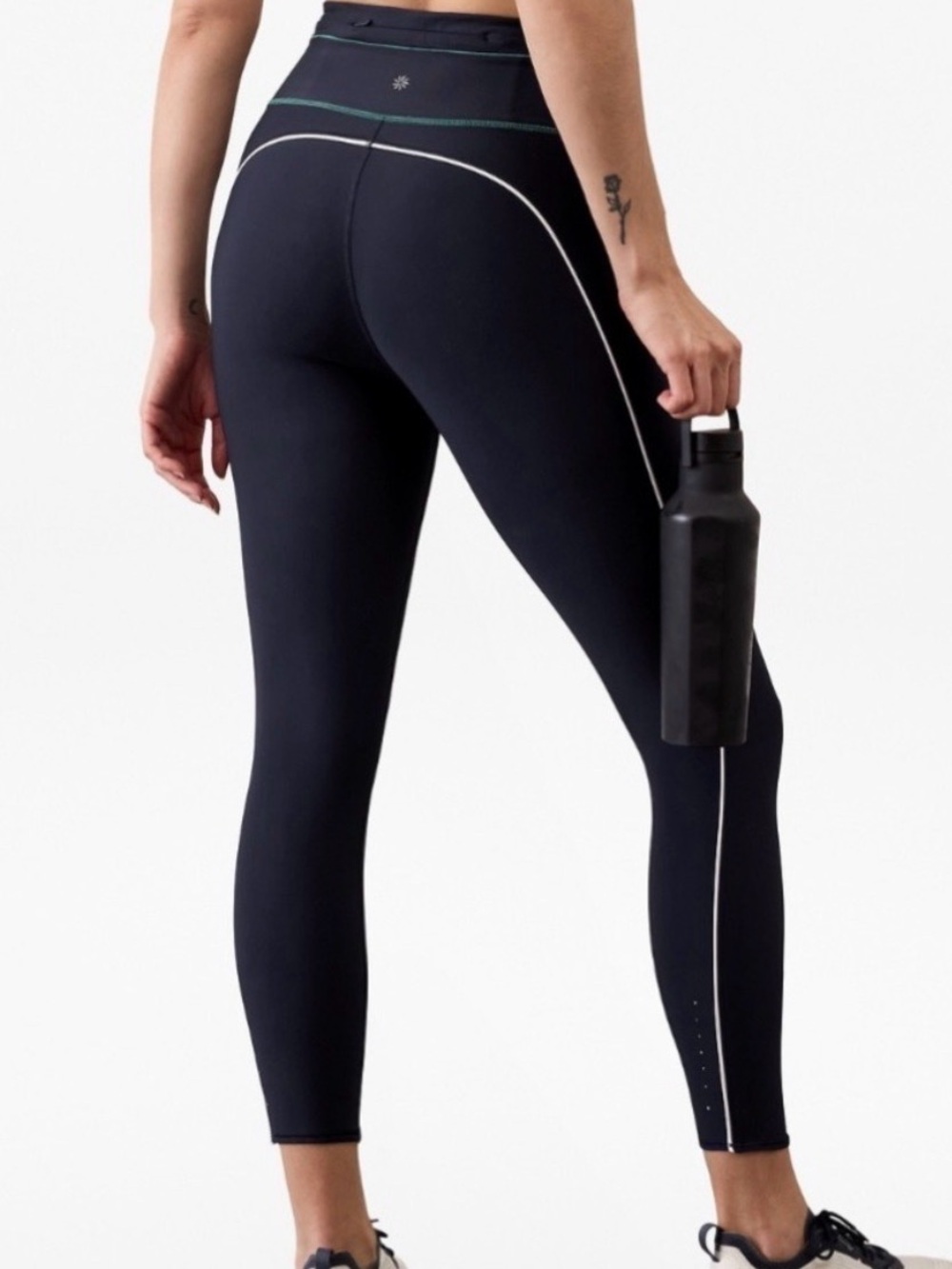 Athleta Pacesetter 7/8 Stripe Tight Leggings - Size Small - Navy and Green